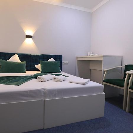 Sharq Hotel Ургенч Экстерьер фото