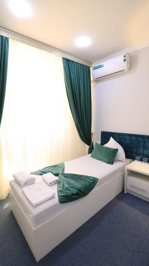 Sharq Hotel Ургенч Экстерьер фото